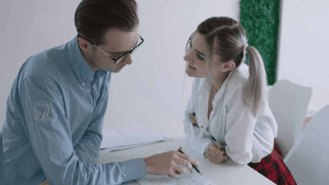 Cô bạn thân xinh đẹp với chiếc lồn dâm - xgvsjovc.sbs